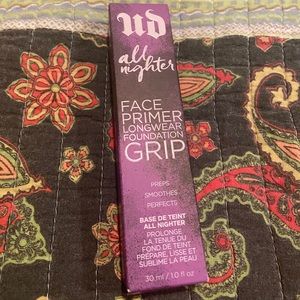 NIB Urban Decay Face Grip Primer